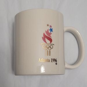 NWT Vintage Official 1996 Atlanta Olympic Games 100 Torch Design Coffee Mug